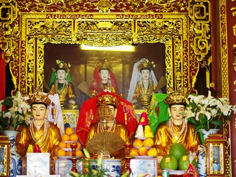 Tượng mẫu gồm những ai, ý nghĩa của tam tòa thánh mẫu