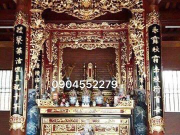 Không gian nhà thờ cột