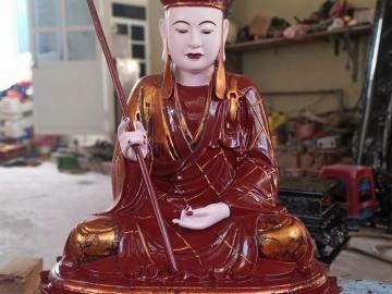 Nghệ nhân Sơn Đồng chuyên chế tác tượng địa tạng