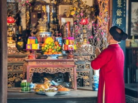 Bàn thờ tổ tiên và nét đẹp văn hoá thờ cúng của người Việt Nam