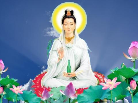 Cách bày trí tượng Quan Âm và các vật phẩm khác trên bàn thờ tại gia